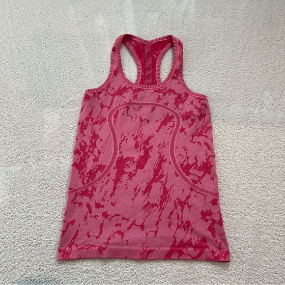 Lululemon Classic Razorback Tank Top - Picture 2 of 7